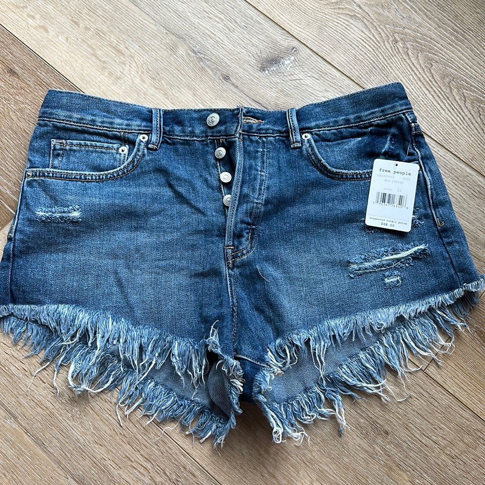Free People Cotton Frayed Denim Shorts in Mid Indigo